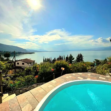 Magical View, Asproneri, Kamena Vourla