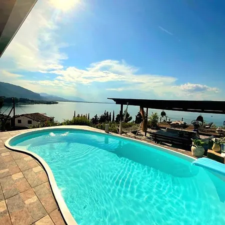 Magical View, Asproneri, *