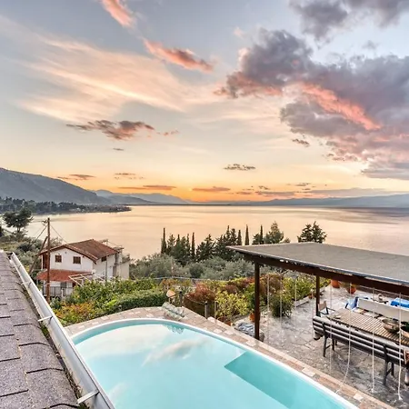 Magical View, Asproneri, Appartement *