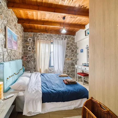 Magical View, Asproneri, Appartement