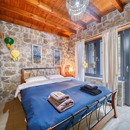 Apartment Magical View, Asproneri,