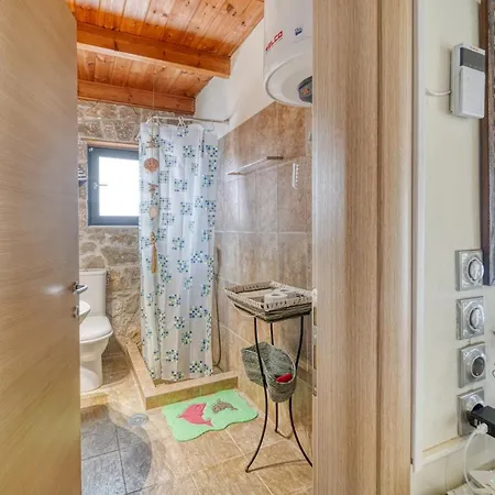 Magical View, Asproneri, Apartment *