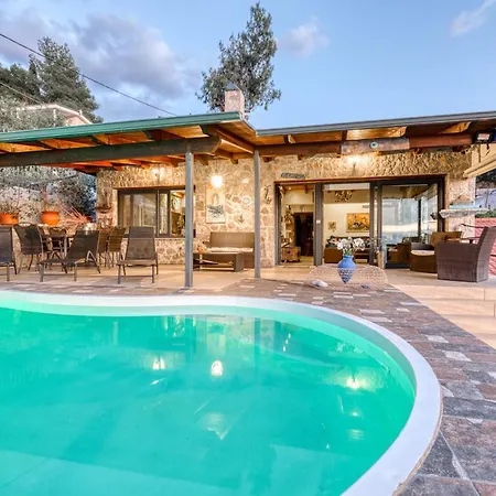 Appartement Magical View, Asproneri, Kamena Vourla