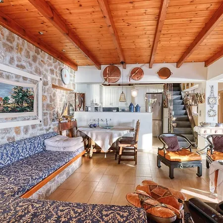 Magical View, Asproneri, *