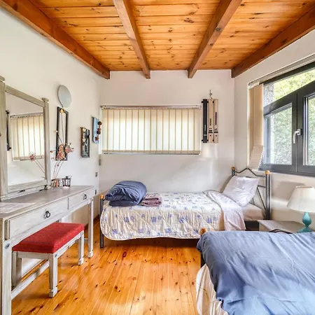 Magical View, Asproneri, * Kamena Vourla