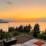 Magical View, Asproneri, *
