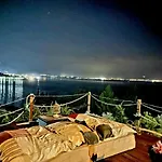 Magical View, Asproneri,
