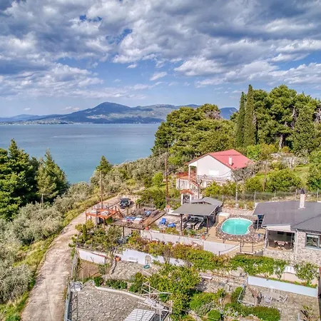 Magical View, Asproneri, Apartment Kamena Vourla
