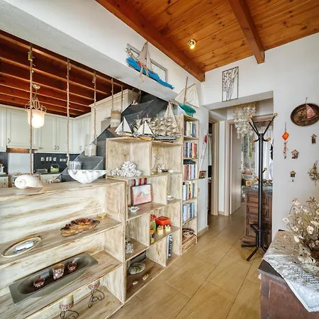 Magical View, Asproneri, Appartement *