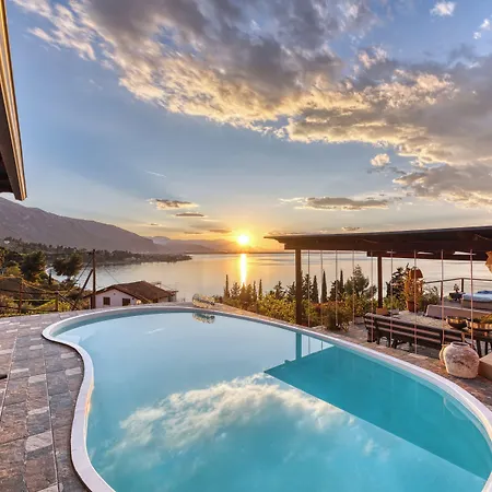Appartamento Magical View, Asproneri, *